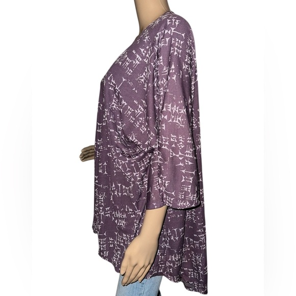 LuLaRoe Dusty Purple and White Open Front Lightweight Cardigan Small - Picture 3 of 5